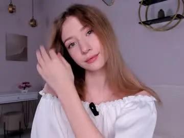 Sunnmoonn from Chaturbate