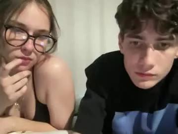 Sweetieskitties from Chaturbate