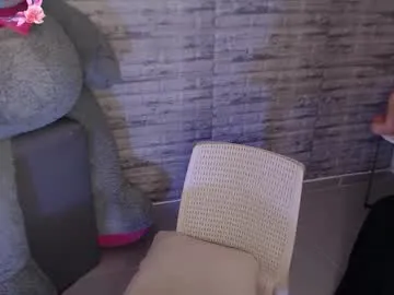 Tinna__hottie from Chaturbate