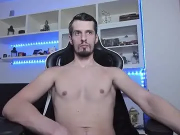 Toddclaytonn from Chaturbate