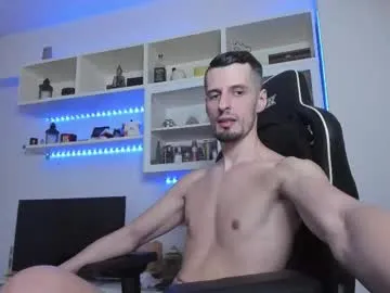 Toddclaytonn from Chaturbate