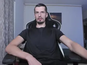 Toddclaytonn from Chaturbate