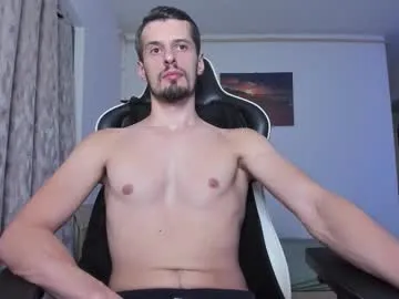 Toddclaytonn from Chaturbate