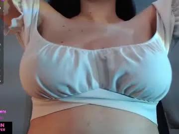 Velvetcrystal from Chaturbate