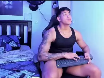 William_dracko9 from Chaturbate