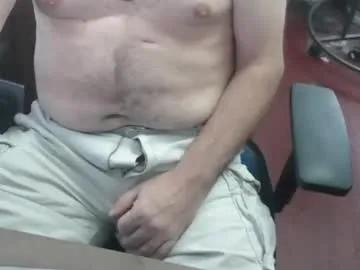 Woodworker6473 from Chaturbate