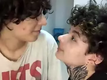 Yoonbum_ from Chaturbate