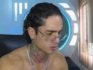 Alan_ralf from Flirt4Free
