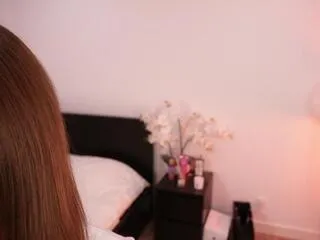 Lilly_colins from Flirt4Free