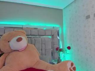 Sara_mejia from Flirt4Free
