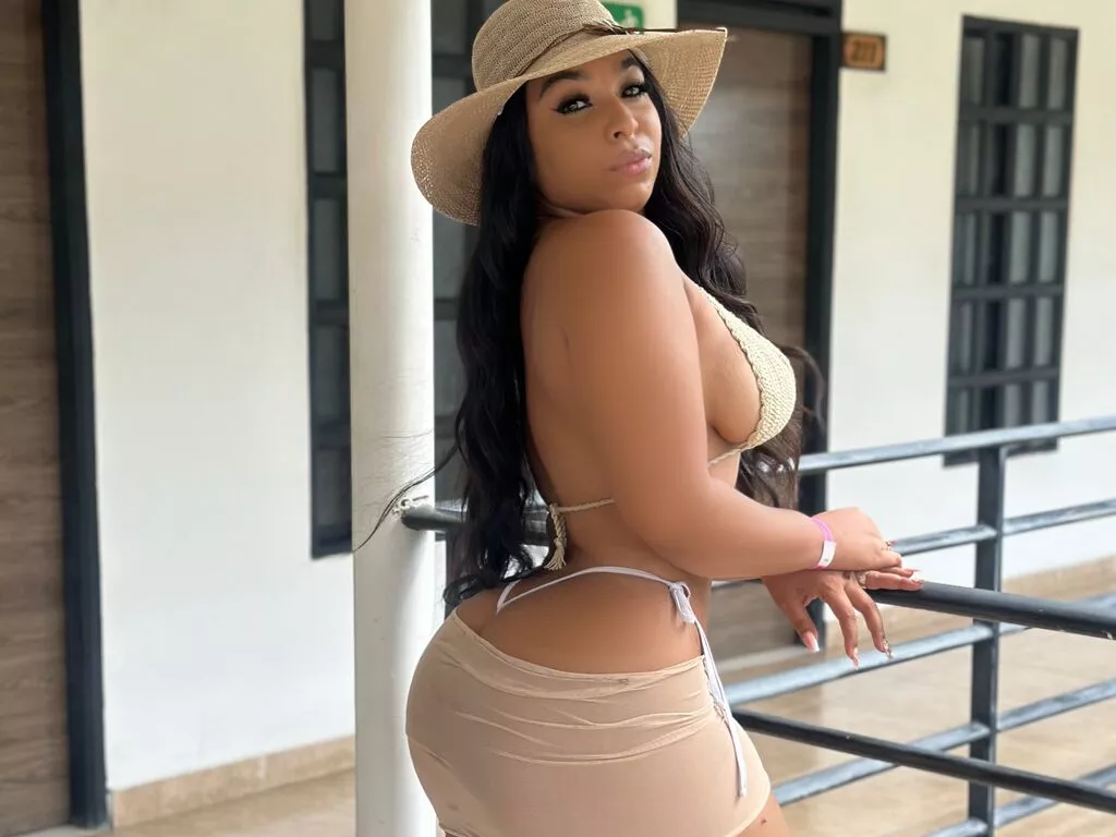 EileenBenzon from LiveJasmin