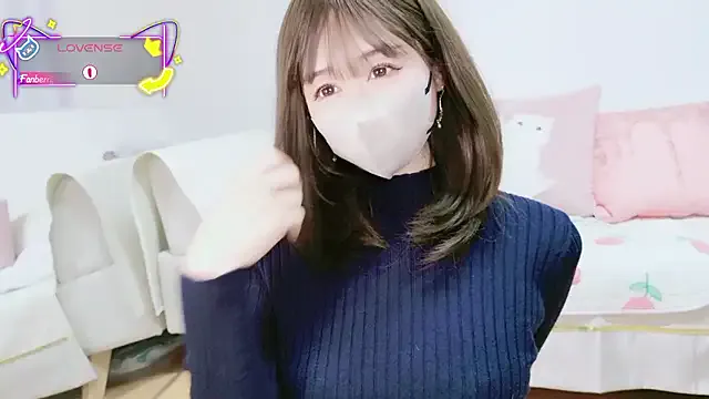 Aaanyan from StripChat