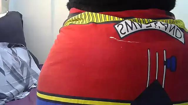 AddictiveAssCurves from StripChat