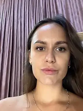 AllaTousNew from StripChat