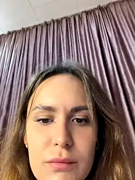 AllaTousNew from StripChat