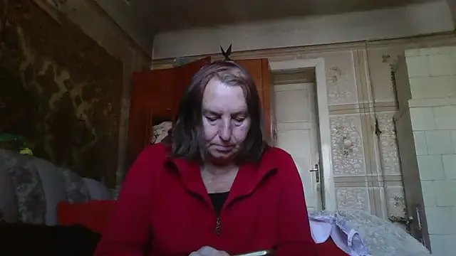 AnnaLive570 from StripChat