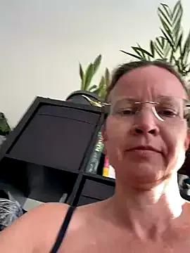 AnnikaRose from StripChat