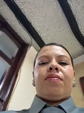 Ariana-07 from StripChat