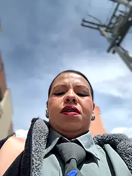 Ariana-07 from StripChat