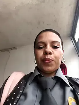 Ariana-07 from StripChat