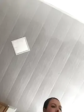 Ariana-07 from StripChat