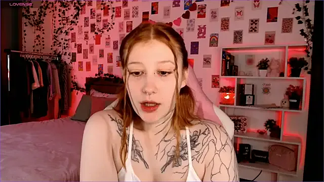 Ayla_Hicks from StripChat