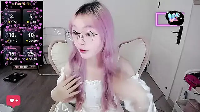 Baby-yaya20 from StripChat