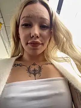 Babydolll from StripChat