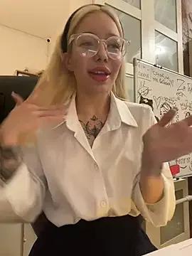 Babydolll from StripChat