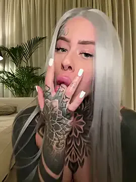 Bambixboo from StripChat