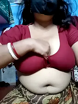 BERRY_00 from StripChat