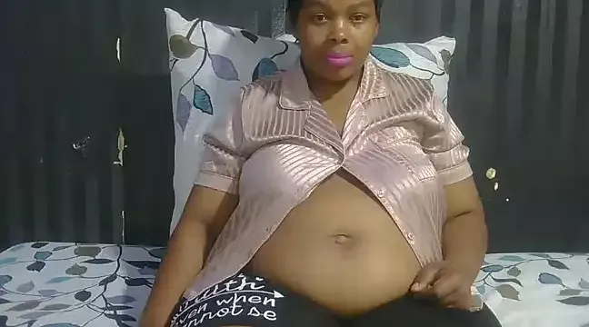 BigbootyNickyx from StripChat