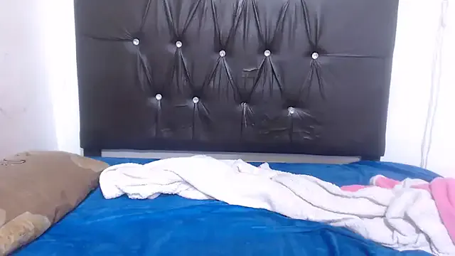 BigbootyNickyx from StripChat