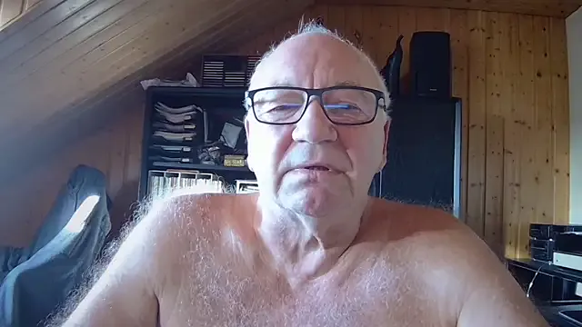 Biggandybig from StripChat