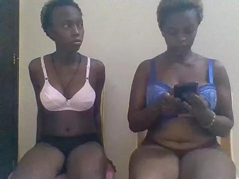 Boobsnipplian from StripChat