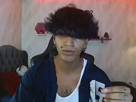 Bull_cam from StripChat