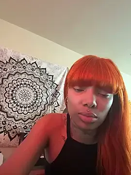 Butterflybootyy from StripChat