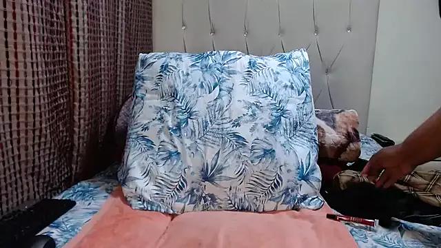 CHOCOLATEDARKBUSTYX from StripChat