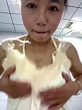 Coco-o from StripChat