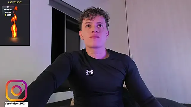 DerekOlsen from StripChat