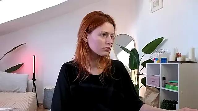 Doll_lesli from StripChat