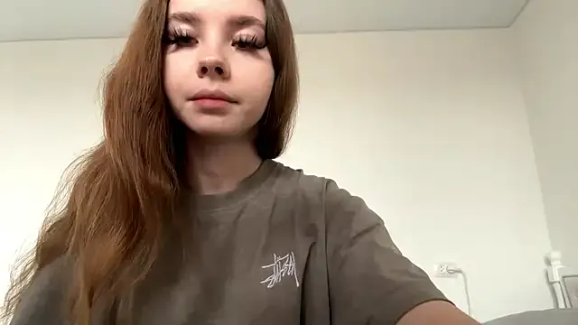 EhtelBiondi from StripChat