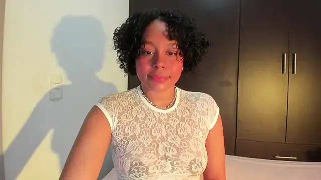 Electric_bae from StripChat