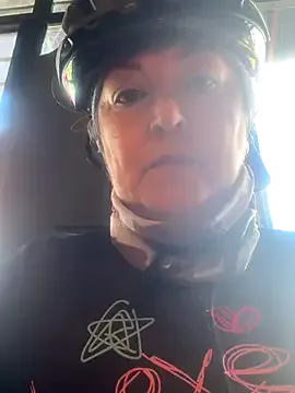 Emma_tour from StripChat