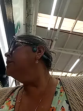 Emma_tour from StripChat