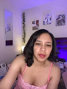 Esmeraldagh_ from StripChat