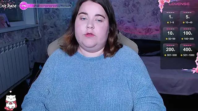 Estelle_Hicks from StripChat
