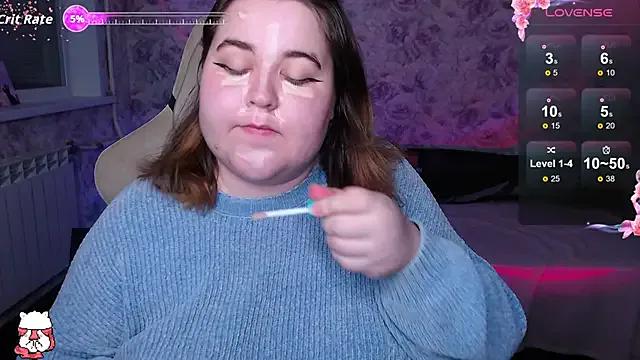 Estelle_Hicks from StripChat