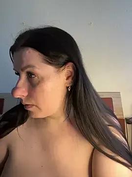 Evelinia from StripChat