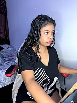 Fanny_Klean from StripChat